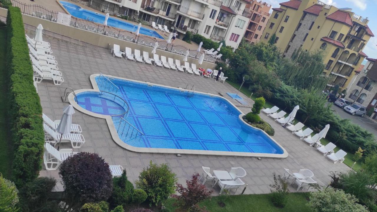Dom-El Real Apartments 4 - Sveti Vlas Extérieur photo