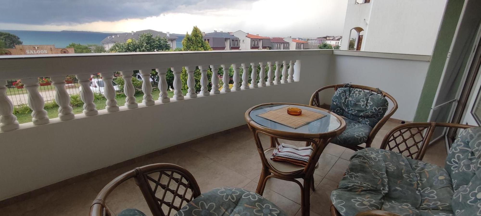 Dom-El Real Apartments 4 - Sveti Vlas Extérieur photo