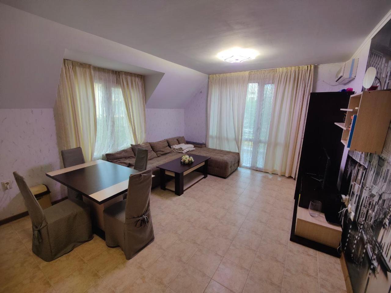 Dom-El Real Apartments 4 - Sveti Vlas Extérieur photo